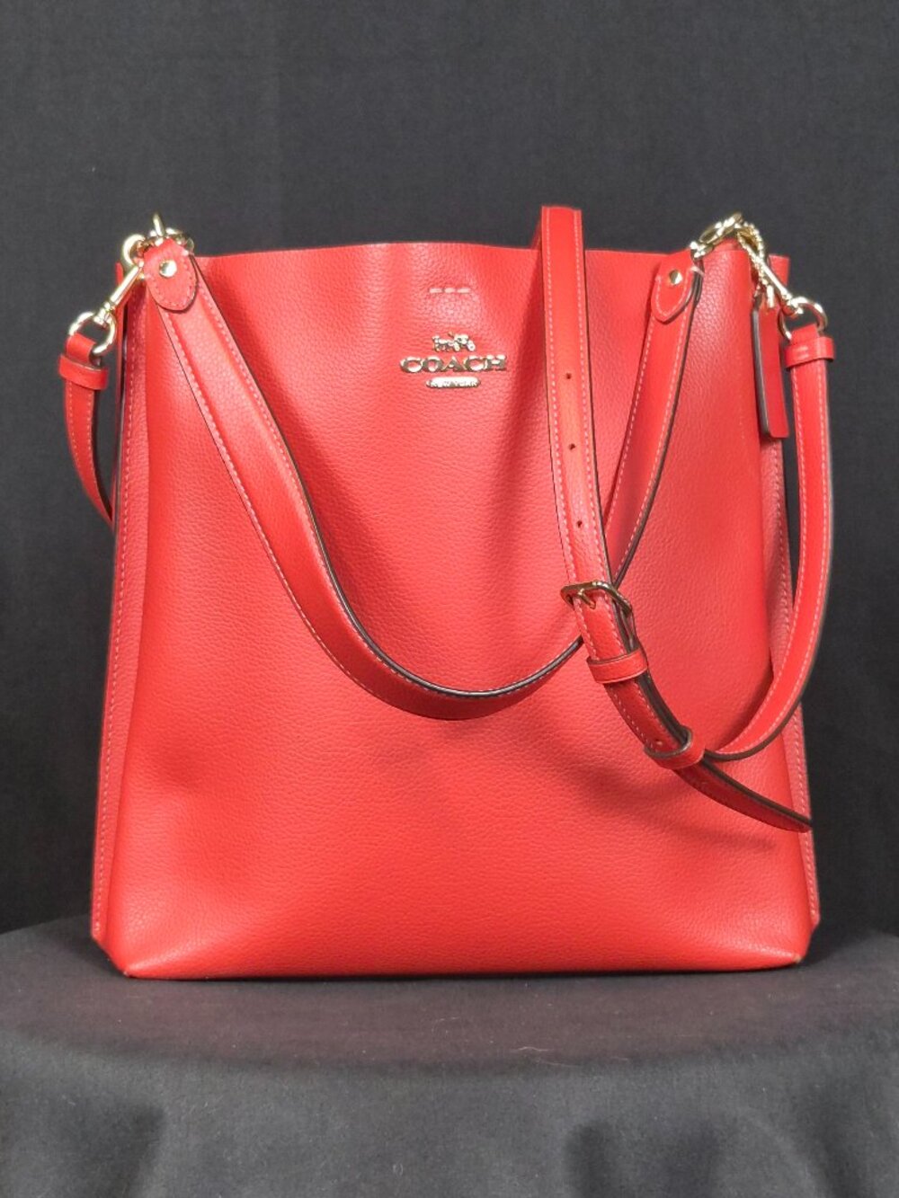 Coach Bucket Bag, Red